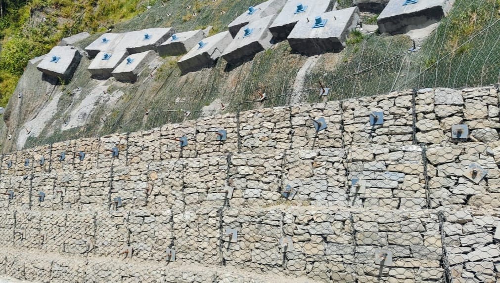 Slope stabilisation